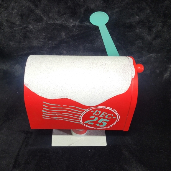 Christmas Metal Mailbox Decor🎄⛄️🎅 Letters To Santa 🎅❤️💚 - Picture 5 of 16